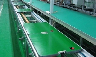 流水線生產(chǎn)廠家談?wù)勂л斔蜋C的皮帶跑偏及打滑問題